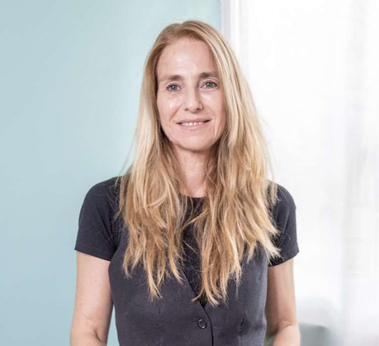 DRA. DÈSIREÉ CASTELANICH